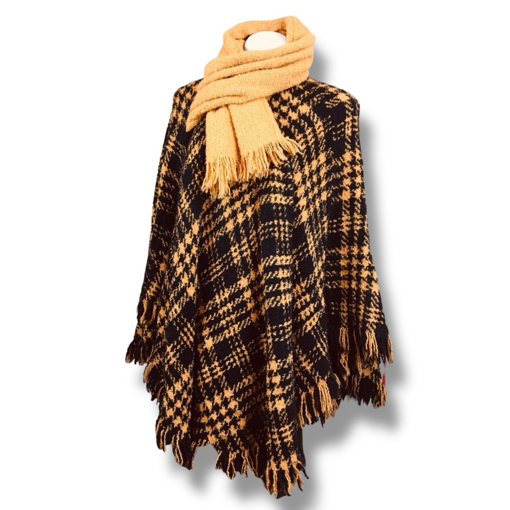 Boyne Waller Weavers Irish Wool Plaided Poncho Wrap In Black / Yellow – One Size - Picture 2 of 11